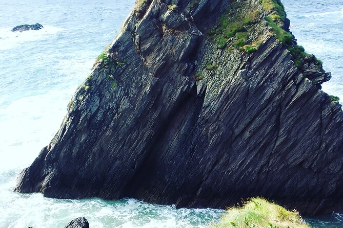 Cliffs of Moher & Bunratty Castle Day Tour - Highlights and Activities