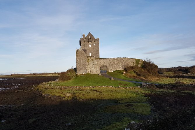 Cliffs of Moher & Burren Tour - 2 Hour Stop at Cliffs of Moher - Visiting Dunguaire Castle