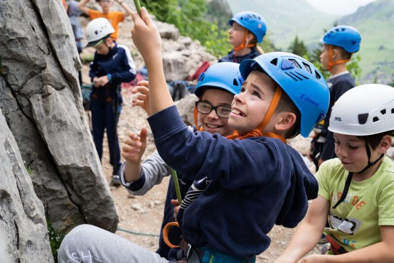 Climbing: Discovery, Improvement & Autonomy - Bouldering: The Playful Pursuit