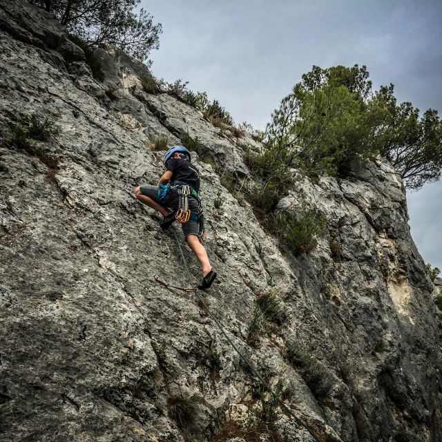 Climbing Discovery Session in the Calanques Near Marseille - Climbing Highlights