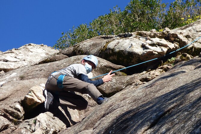 Climbing Experience in Sintra - Health and Safety Considerations