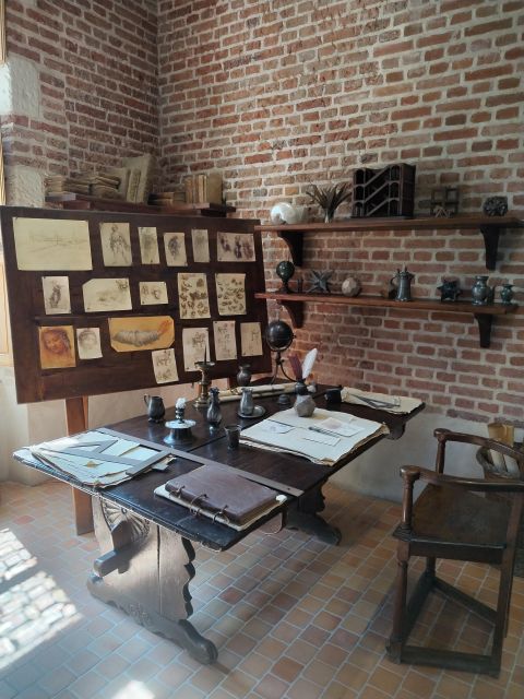 Clos Luce: Da Vinci's Castle Private Guided Tour With Ticket - Beautifully Restored Castle Rooms