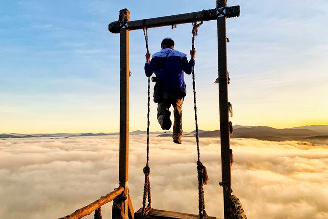 Cloud Hunting and The Glow of Dawn in Da Lat 4:00 - 10:00 AM - Tour Duration