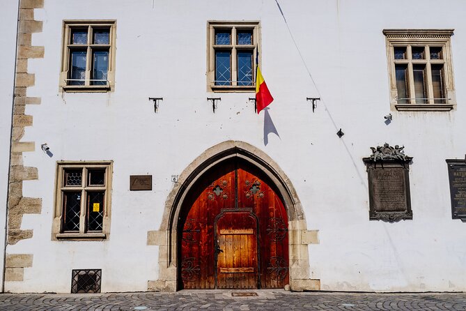 Cluj-Napoca: 2.5-Hour Guided Walking Tour - Customer Feedback and Ratings