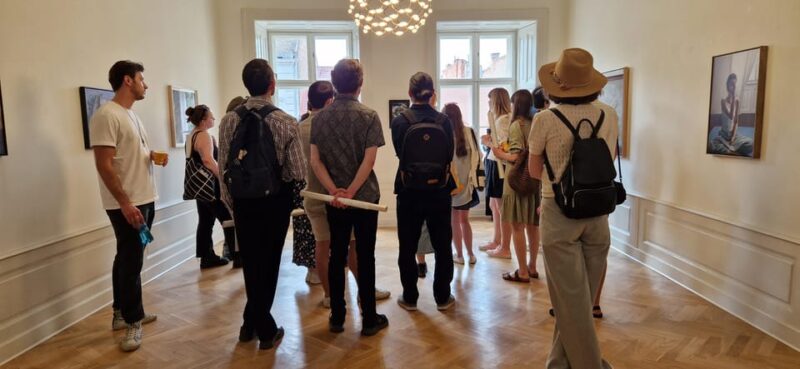 Cluj-Napoca: Explore the Local Art Scene - Tour Guides and Inclusions
