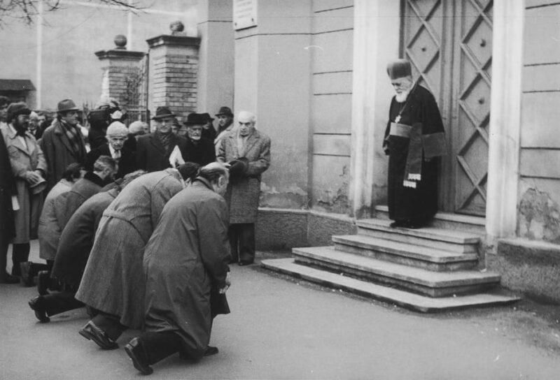 Cluj-Napoca: Jewish Heritage Walking Tour - Meeting Point and Logistics