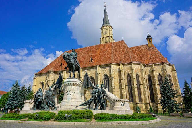 Cluj : Private Walking Tour With Guide ( Private Tour ) - Meeting and Pickup Information
