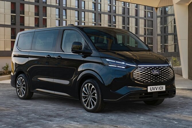 Co2-Offset | Luxury Car From Dusseldorf to Port or Train Station - Key Points