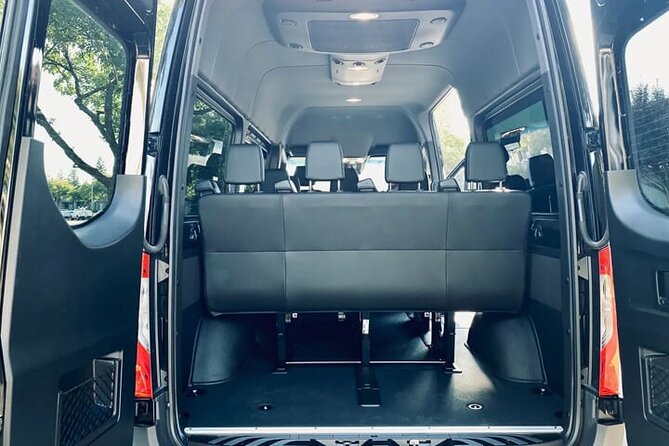 Co2-Offset | Private Minibus From Belfast to BHD or BFS Airport - Inclusions and Exclusions