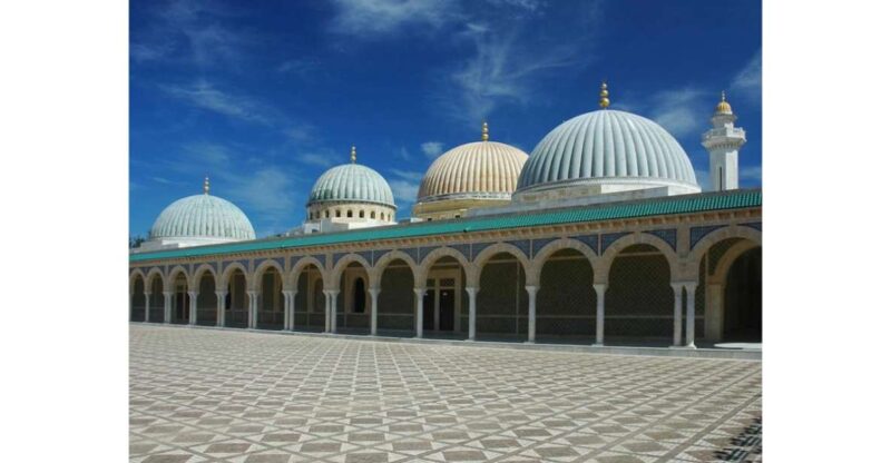 Coastal Autoguided Tour: Monastir, Sousse & Port Kantaoui - Sousse Exploration