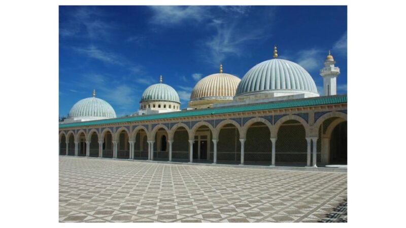 Coastal Guided Tour : Monastir, Sousse & Port El Kantaoui - Exploring Port El Kantaoui