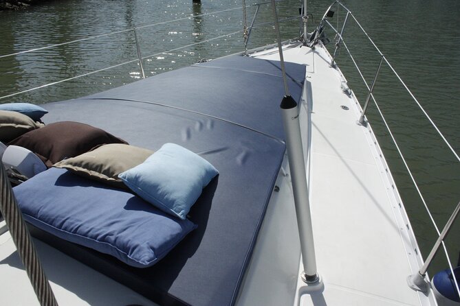 Coastal Tour on a Luxury Sailing Yacht From Vilamoura - Onboard Amenities and Activities
