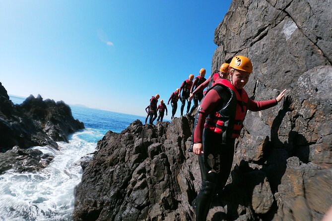Coasteering Tour - Cliff Jumping, Swimming, Scrambling. - Tour Highlights