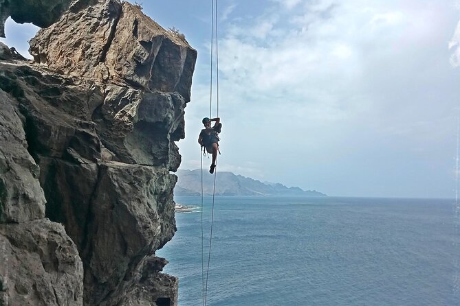 Coasteering Xtreme Gran Canaria: an Ocean & Mountain Adventure - Cliff Climbing and Cliff Jumping