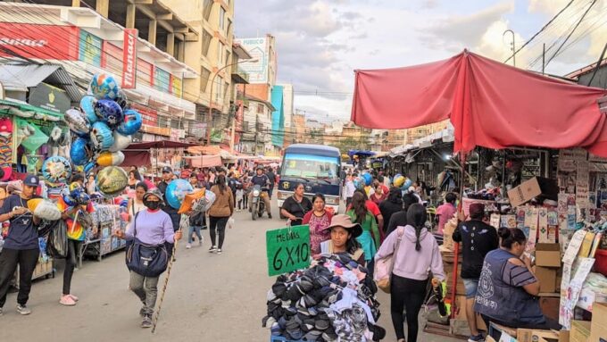 Cochabamba: Old Town & Highlights Guided Tour - Booking and Cancellation