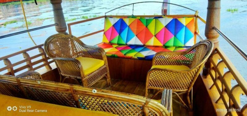 Cochin : Alleppey/Alappuzha Backwater Canoe (Shikara) Cruise - An Introduction to the Backwaters of Alleppey