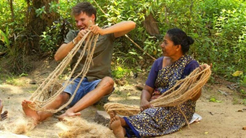 Cochin Backwaters Tour: Eco Boat Ride & Traditional Lunch - Key Points