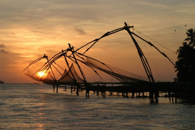 Cochin: Private Heritage and Backwaters Houseboat Tour - Key Points
