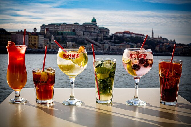 Cocktail Cruise Downtown Budapest - Cocktails and Drinks Included