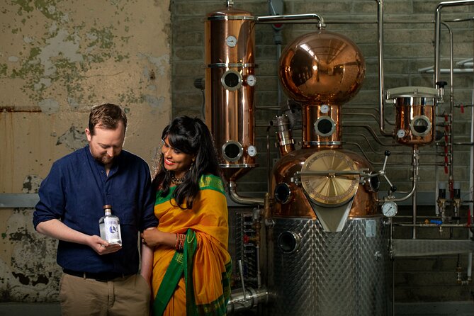 Cocktail Masterclass & Distillery Tour Combo - Group Size