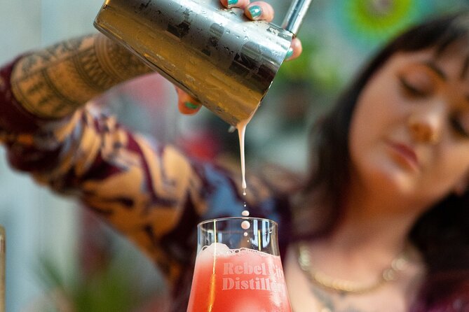 Cocktail Masterclass & Distillery Tour Combo - Experience Atmosphere