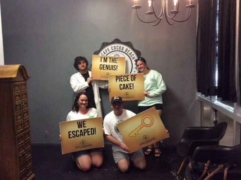 Cocoa Beach: Jail Break Escape Room Game - Features and Highlights