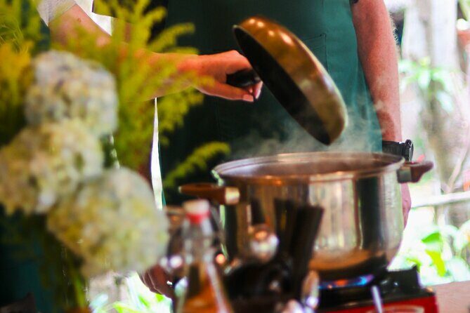 Cocolocal Farm Cooking Class with market tour and basket boat - FAQ