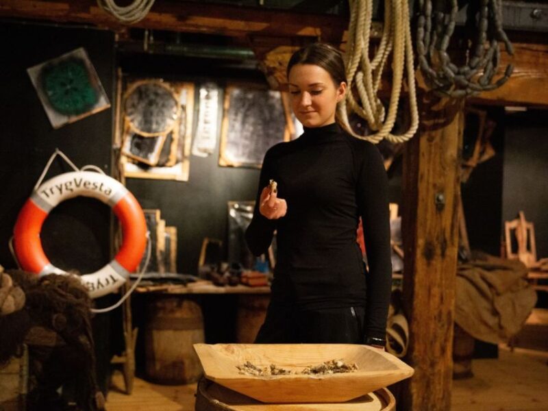 Cod Tasting Experience, Norwegian History and Food Culture - Sustainable Practices and Utilization