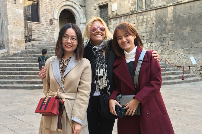 Coffee and Art Tour Walking Gothic Quarter, Official Guide - Welcome to the Tour