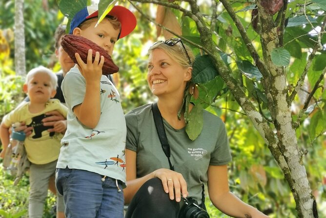 Coffee & Chocolate Private Tour: Two Farms - One Incredible Experience - Inclusions and Logistics