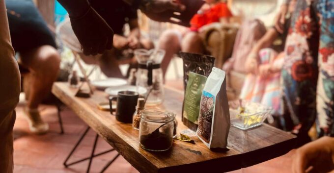 Coffee Class and Gastronomic Getsemani Tour by Locals - Coffee Class and Tasting