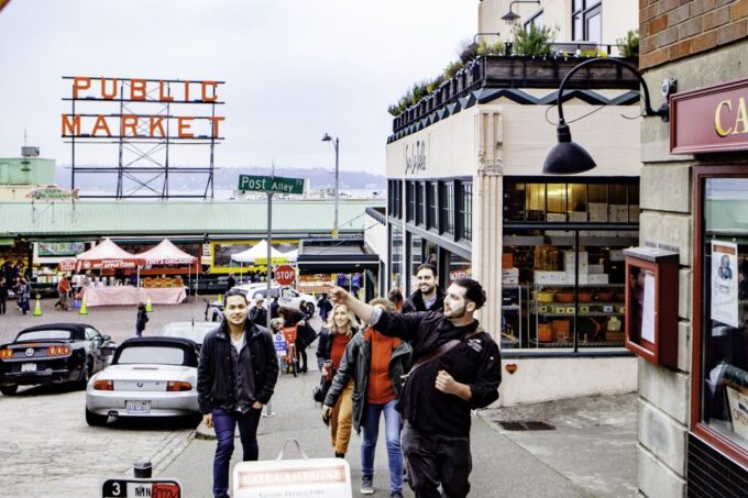Coffee Crawl & VIP Morning in Pike Place Market - Coffee Tastings