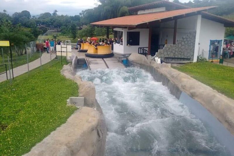 Coffee Park With Private Transportation and Tickets - Included Amenities