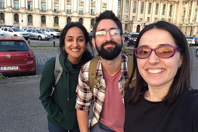 Coffee & Sweets Tour on the Amazing Victory Avenue - Exploring Victory Avenue