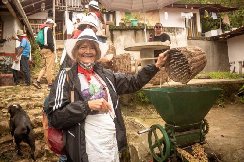 Coffee Tour From Medellin With Lunch and Coffee Tasting - Key Points