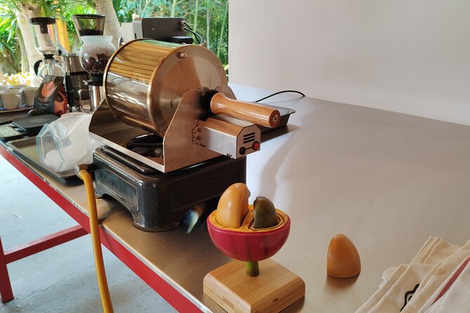 Coffee Tour Medellin - Included Amenities