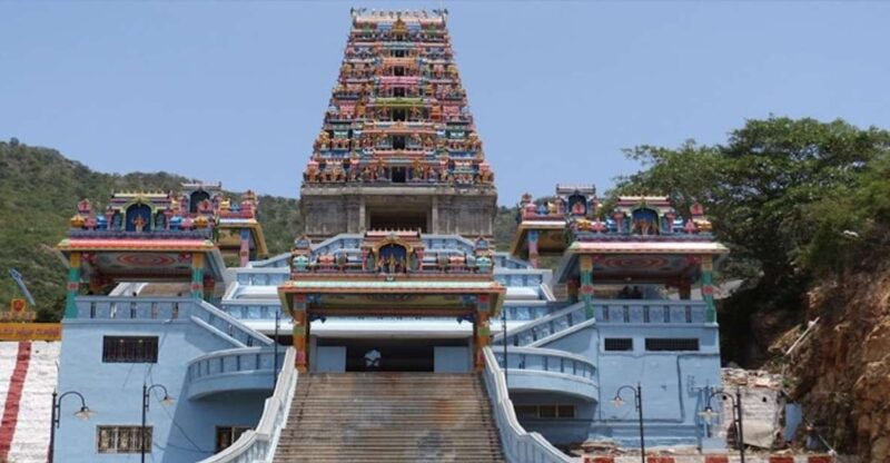 Coimbatore Airport Transfer - Timely Pickup and Tracking