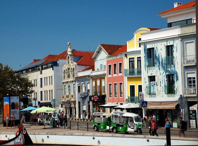 Coimbra & Aveiro Experience: From Porto All-Included - Meeting Information