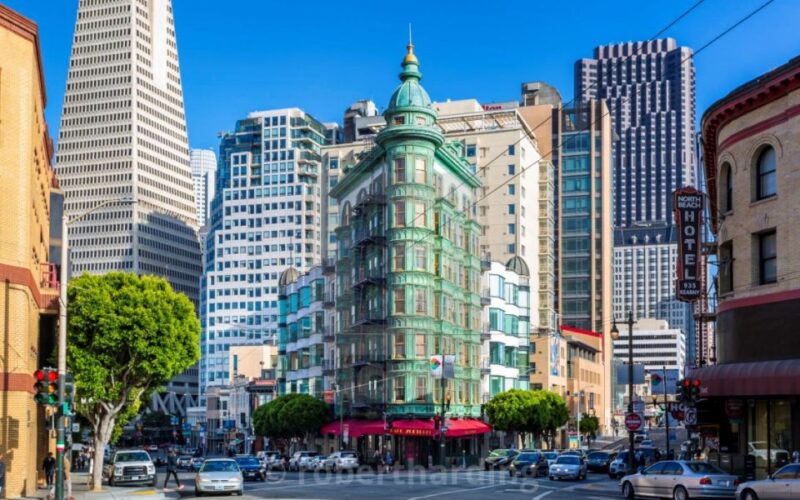Coit Tower & Little Italy Landmark Walking Tour - Experience and Guide
