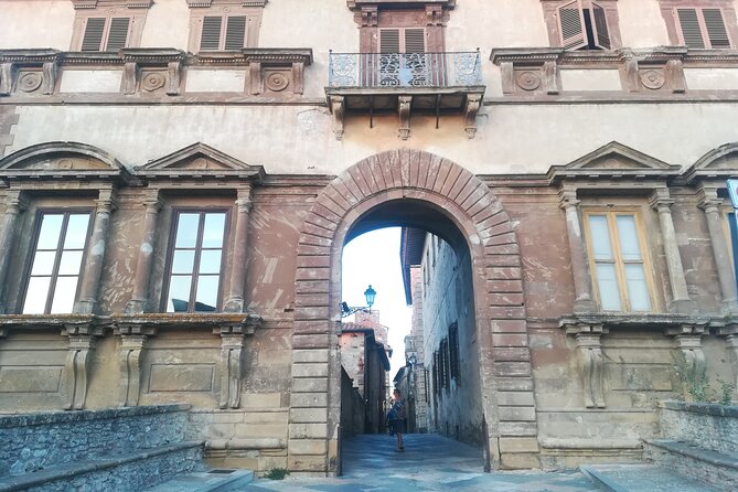 Col Val D'elsa From 200 to 2000 - Authentic Tuscan Experience