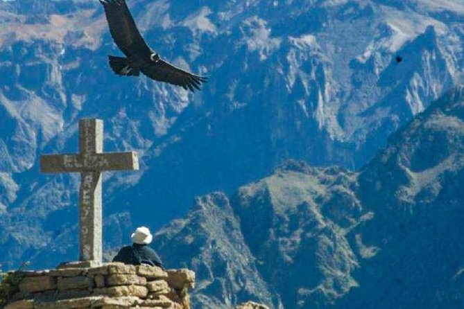 Colca Canyon: 2 Day Tour From Arequipa - Accommodation and Amenities