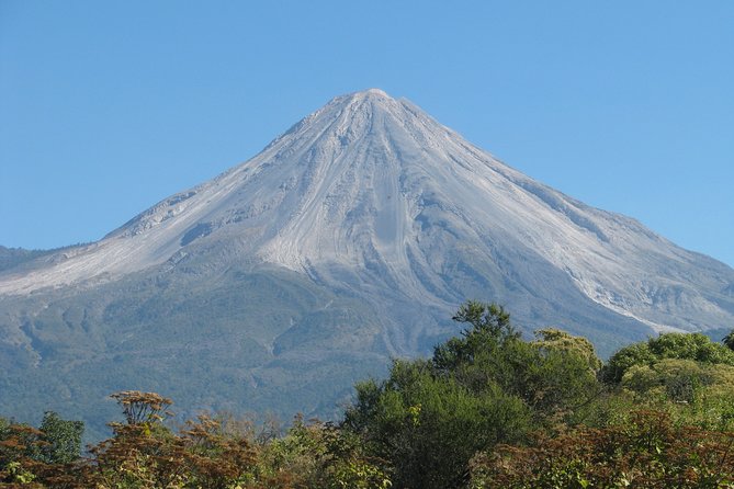 Colima Cultural and Volcano - Discovering Comalas Artistry