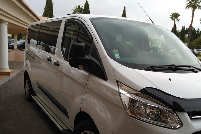 Colina Verde Golf (Minibus 8pax/roundtrip) - Transportation Details