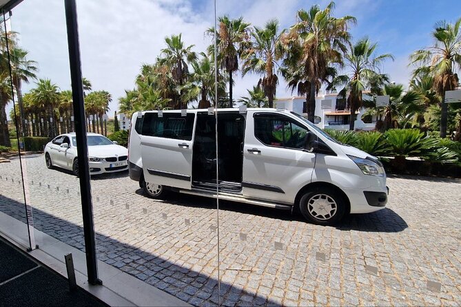 Colina Verde Golf (Minibus 8pax/roundtrip) - About Beetravel