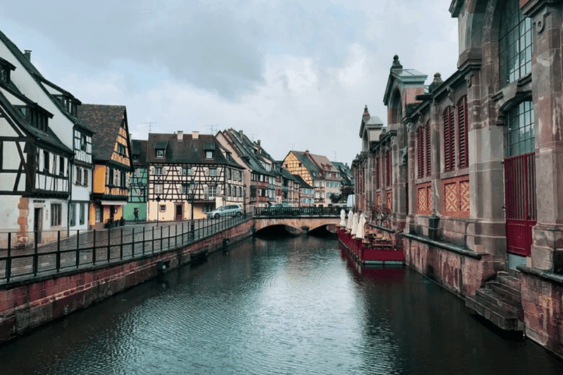 Colmar: Christmas Market and City Highlights Walking Tour - Important Considerations for Visitors