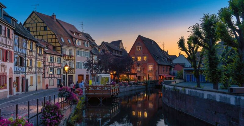 Colmar : City Exploration Smartphone Game - Immersive Treasure Hunt