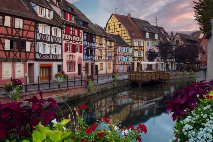 Colmar: First Discovery Walk and Reading Walking Tour - Ending at Musée Bartholdi