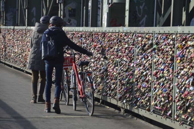 Cologne: 3-Hour Guided Bike Tour - Tour Route