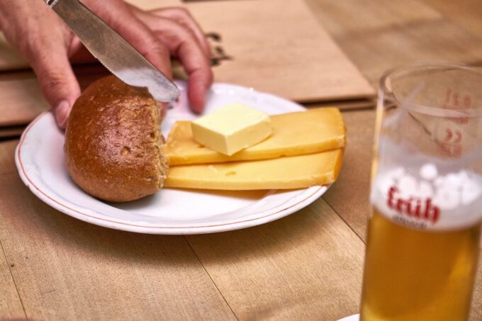 Cologne: 3-Hour Südstadt Food Tour - Suitability and Accessibility