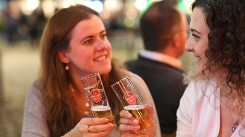 Cologne: Brewhouse Tour With Kölsch Tasting - Brewery Visits and Tastings